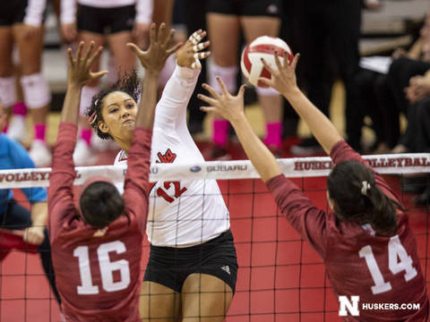 2018 Indiana volleyball 2nd match - HuskerMax